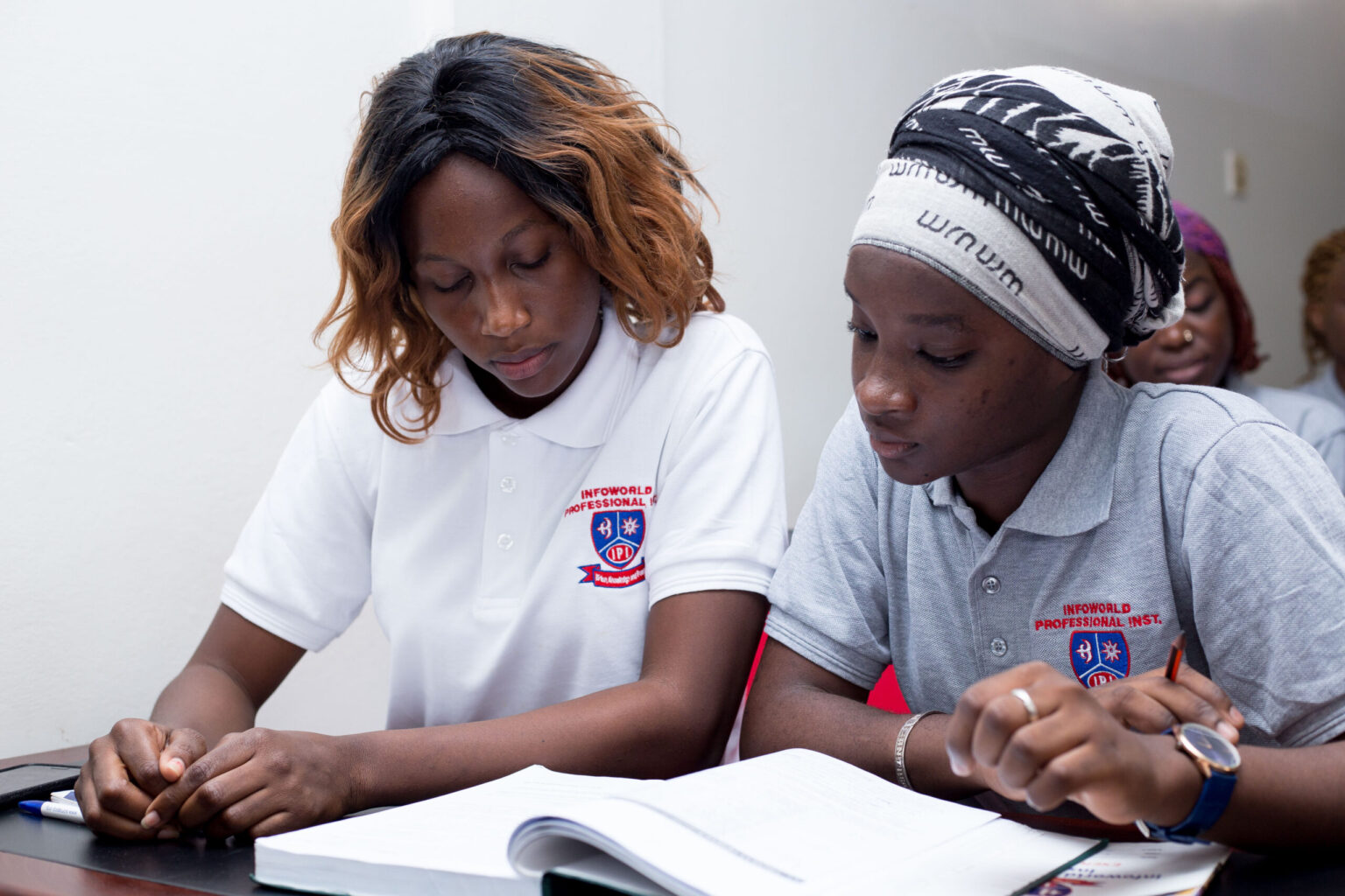 INFOWORLD INSTITUTE PAGES JAUNES DU GHANA