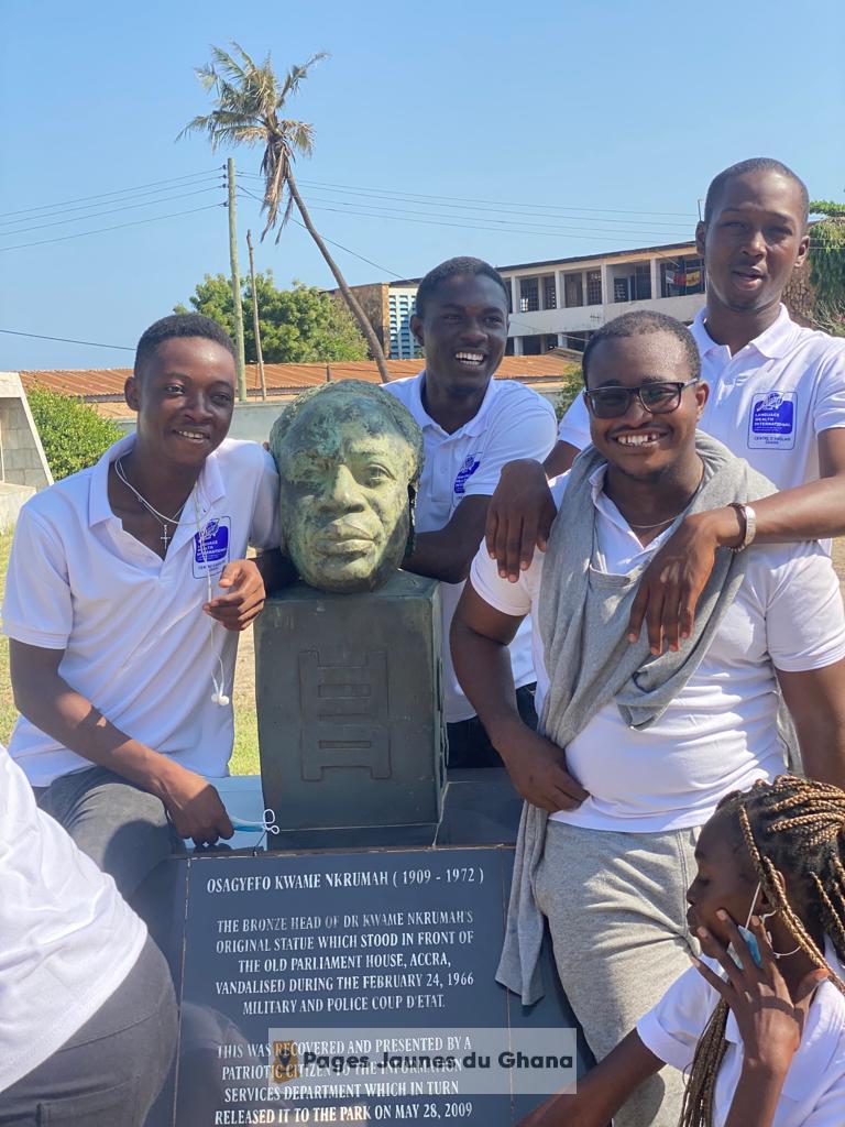 LANGUAGE WEALTH INTERNATIONAL